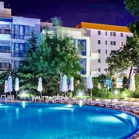 Excelsior Apart 19a Apartment *